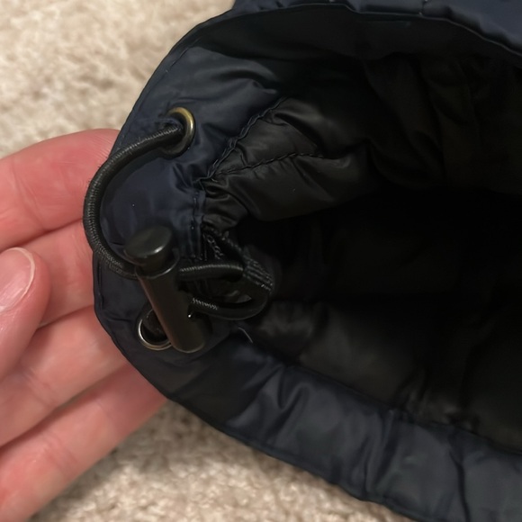 Calvin Klein men’s puffer jacket, size large - Picture 7 of 11